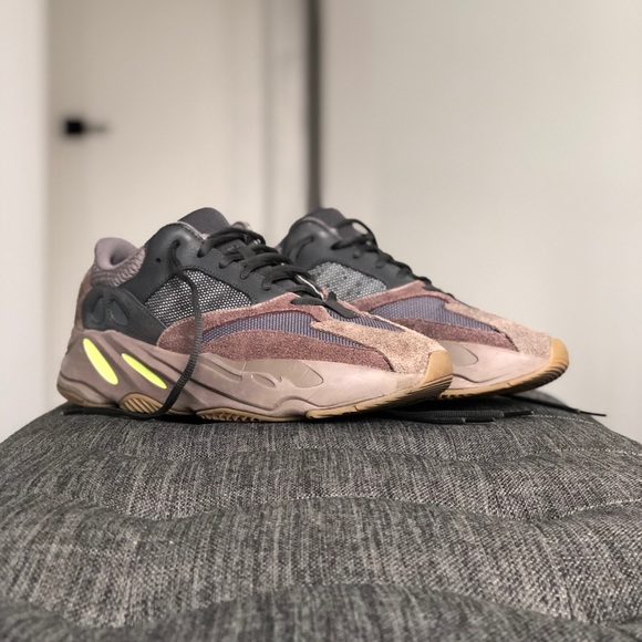 adidas Other - Adidas Yeezy Boost 700 “Mauve”